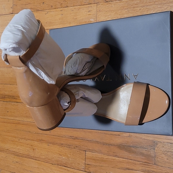 Ann Taylor Taupe Sandals - Picture 2 of 8